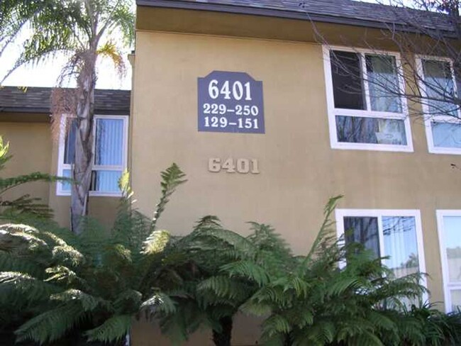 Building Photo - Perfect 1BD Condo in Clairemont with Parki...