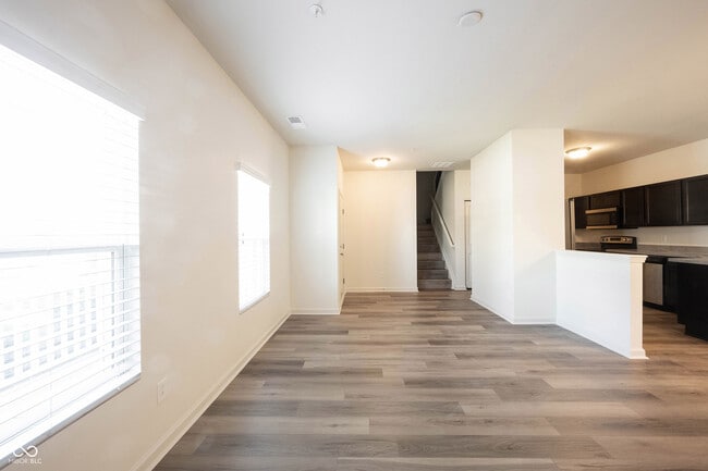 Building Photo - 12015 Zircon Ln