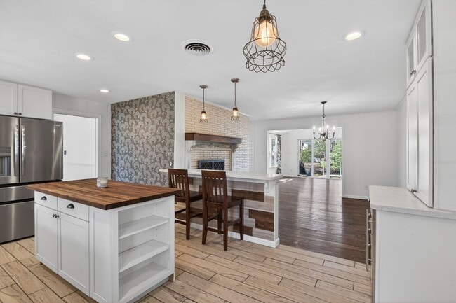 Building Photo - 513 Chesopeian Trail