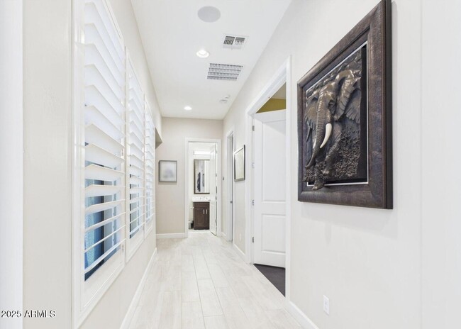 Building Photo - 4571 S Pinaleno Dr