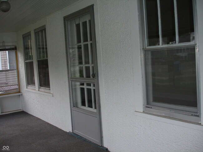 Building Photo - 434 Berkley Rd