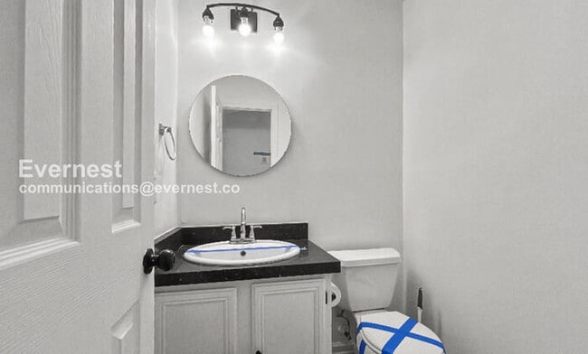 Building Photo - 2785 Brookhill Ct