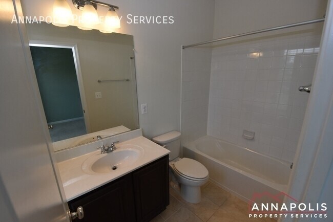 Building Photo - 2818 Etley Ct