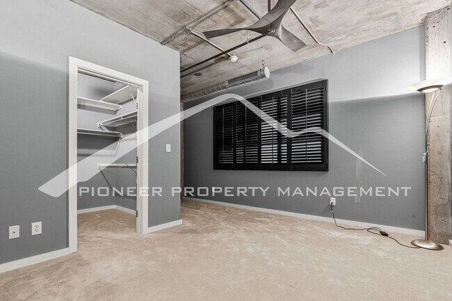 Building Photo - Modern Industrial Condo Downtown with Park...