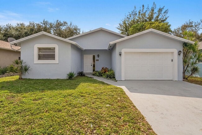 Building Photo - 2444 Raleigh St