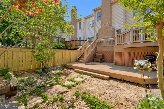 Building Photo - 4638 Luxberry Dr