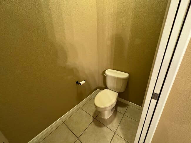 Building Photo - 682 La Melodia Dr