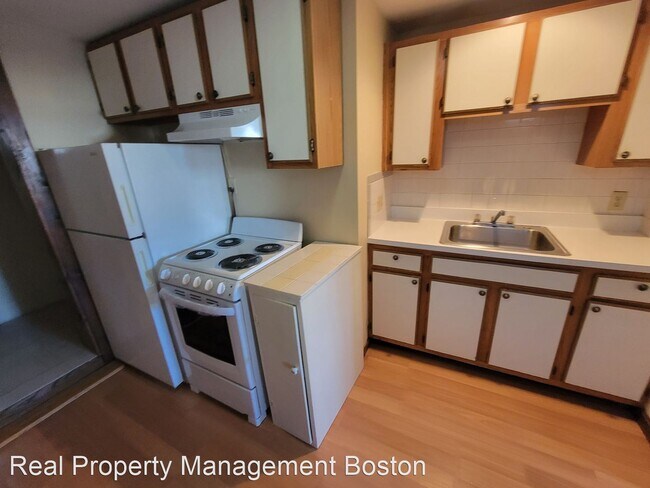 Building Photo - 2 br, 1 bath House - 302 B Quincy Ave