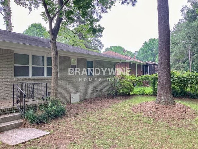 Building Photo - MOVE IN BY JUNE 23rd AND RECEIVE HALF  OFF...