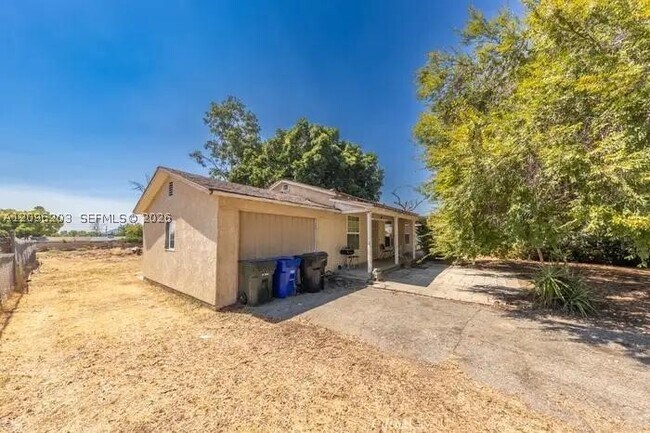 Building Photo - 17855 Arrow