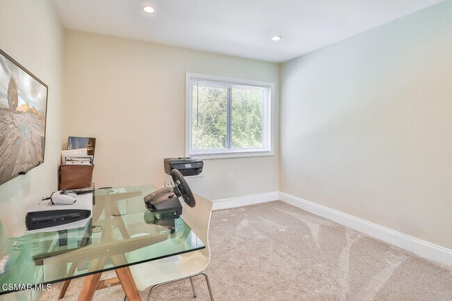 Building Photo - 1115 Evenstar Ave