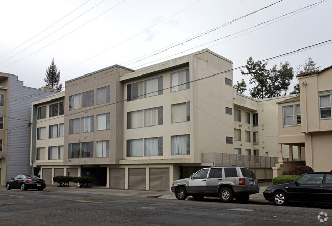 Primary Photo - Perkins Street Apartments