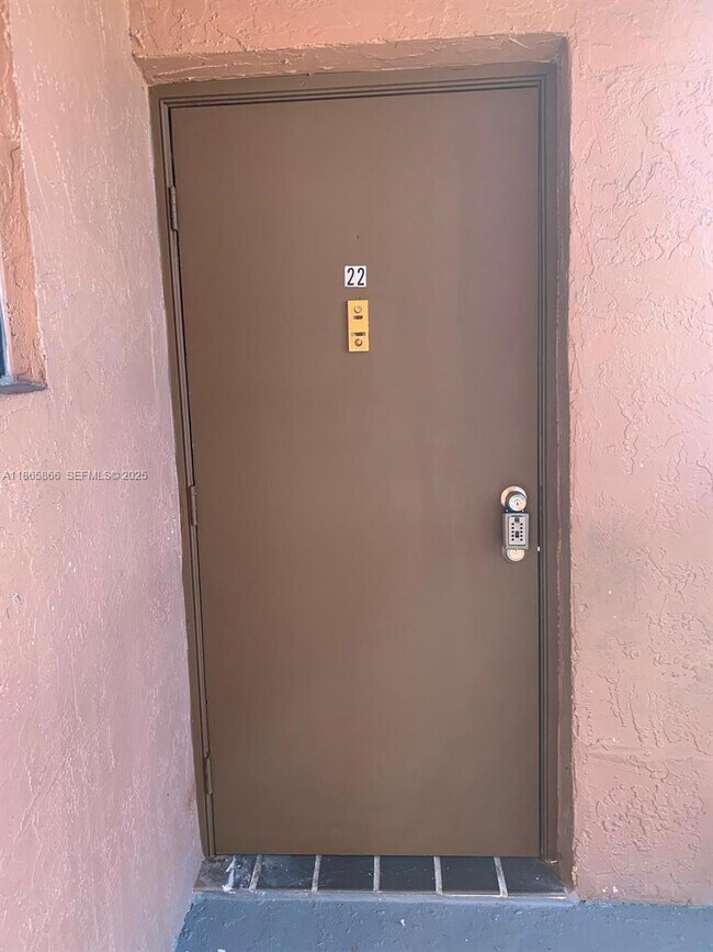 Building Photo - 6515 W 27th Ct