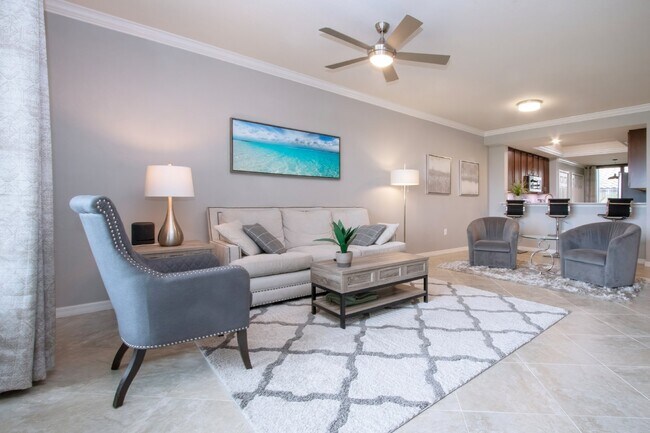 Building Photo - Like new 2BR, 2BA garage condo-Lakewood National