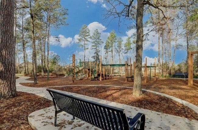 Building Photo - 3217 Climbing Gardens Ct