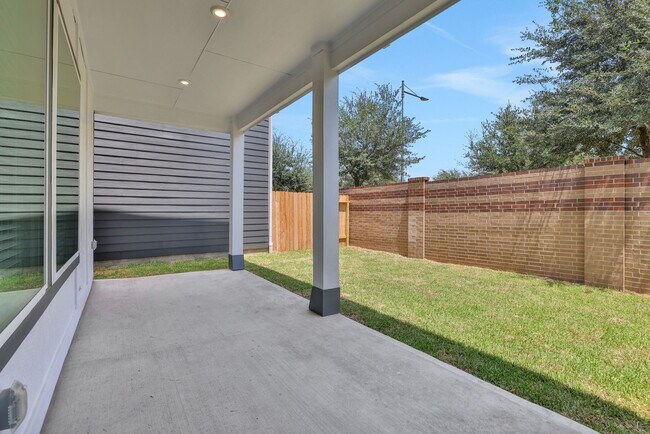 Building Photo - 3110 Millwork St