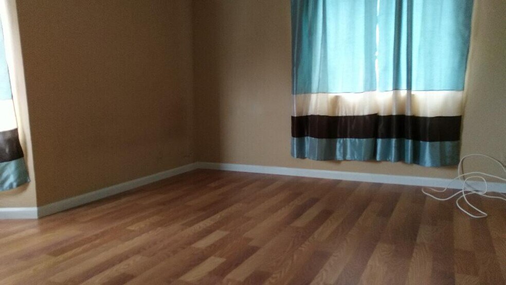 3 bedroom - 43 Dorado Ter