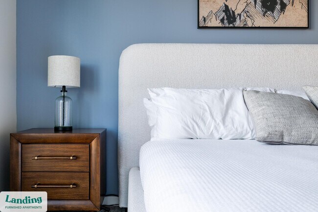 Building Photo - 1600 NW 38th St