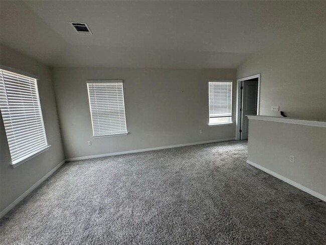 Building Photo - 6400 Rounded Pebble Ln