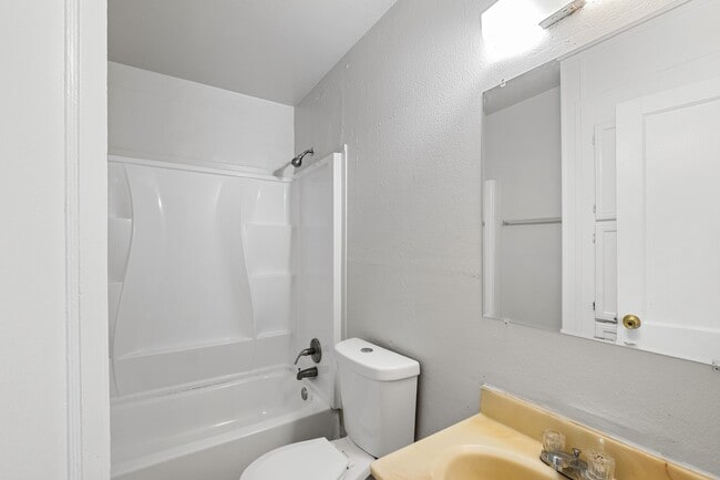 Building Photo - 7918 Jutland Rd