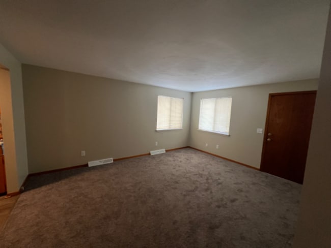 Building Photo - 236 Kennedy St