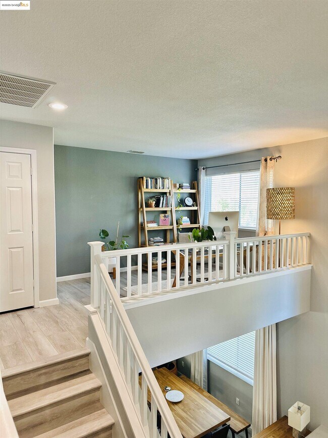 Building Photo - 4519 Twin Creeks Ct