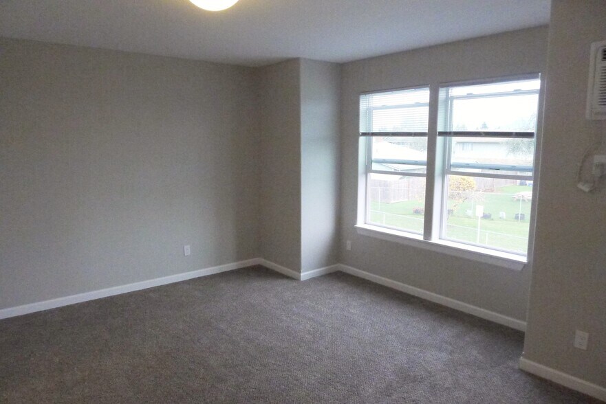 Master bedroom - 1136 R St