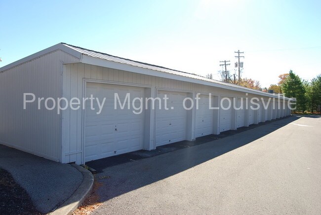 Building Photo - 2BD/2BA Apartment