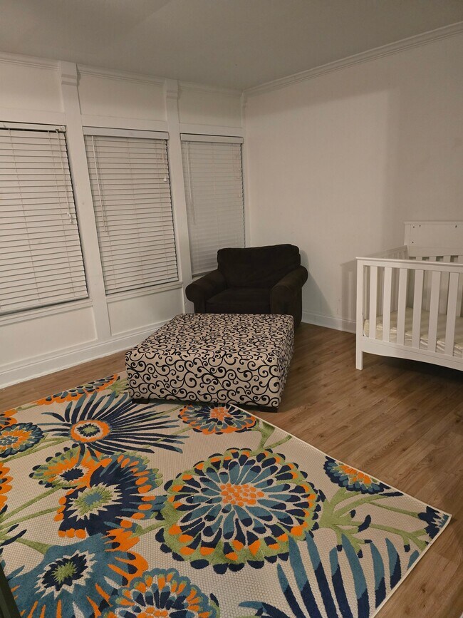 Building Photo - 6145 Vasari Dr