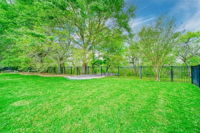 Building Photo - 5619 Riverstone Crossing Dr