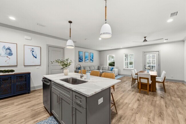 Building Photo - 45 Golden Bell Ct