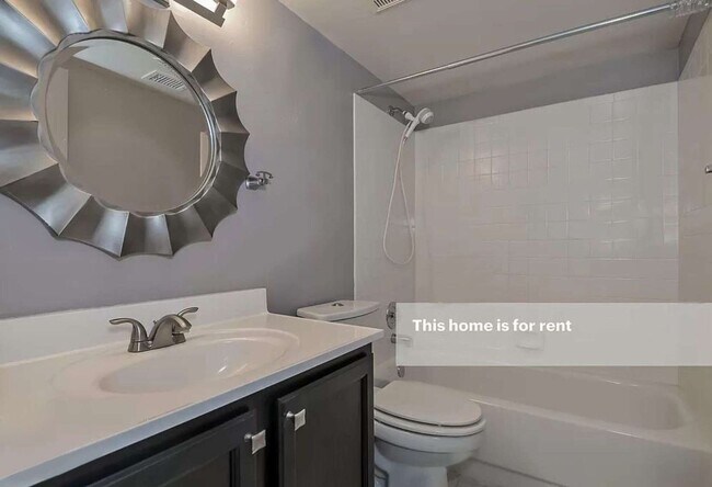 Building Photo - Charming 2BR Condo in Tucson