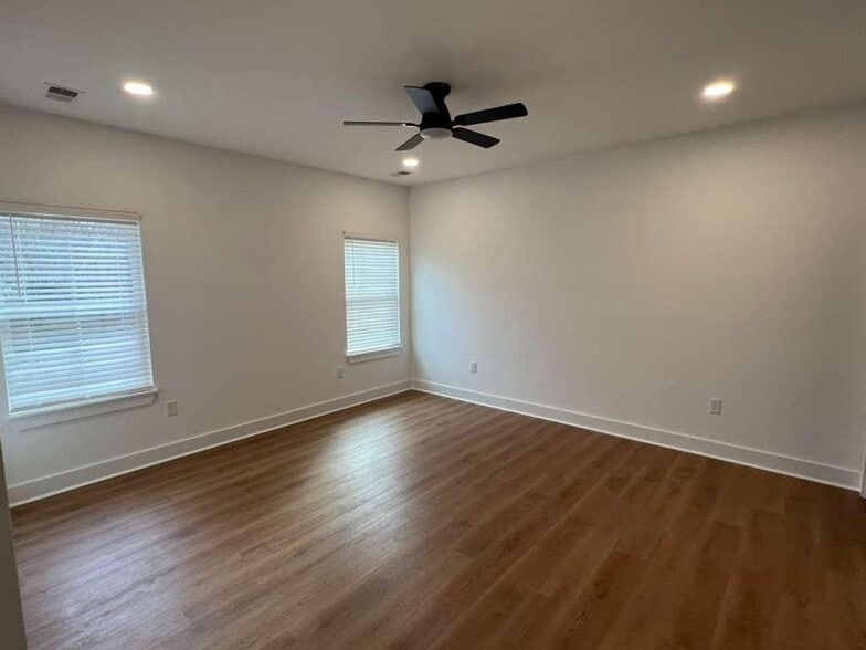 Building Photo - 1 Blake St