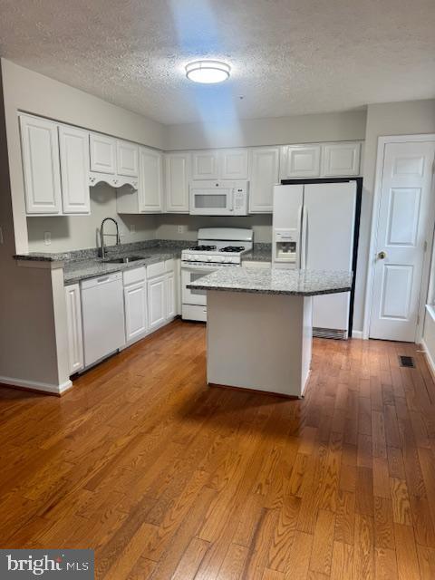 Building Photo - 126 Foxview Dr
