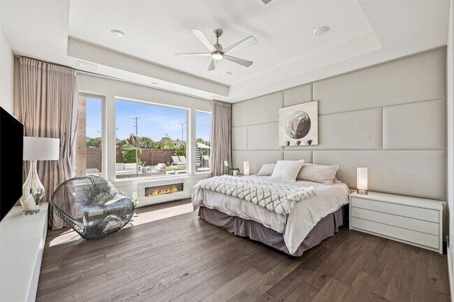 Building Photo - 5008 Statesman Ln