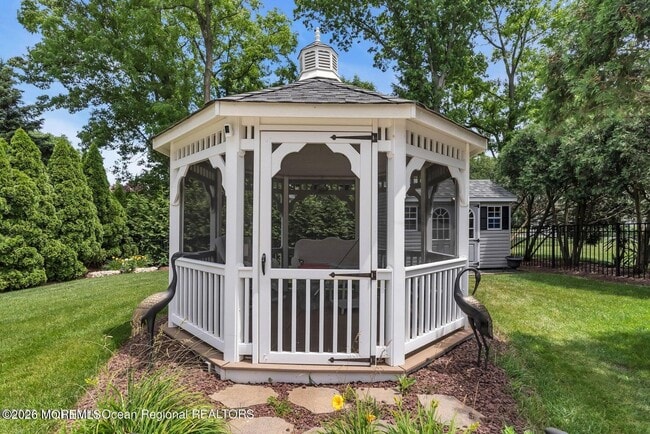 Building Photo - 7 MacKenzie Rd