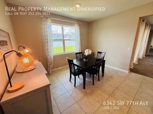 Building Photo - 6342 SW 77th Ave