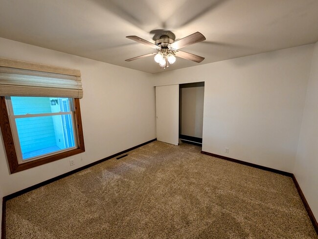 Building Photo - 309 Perry St