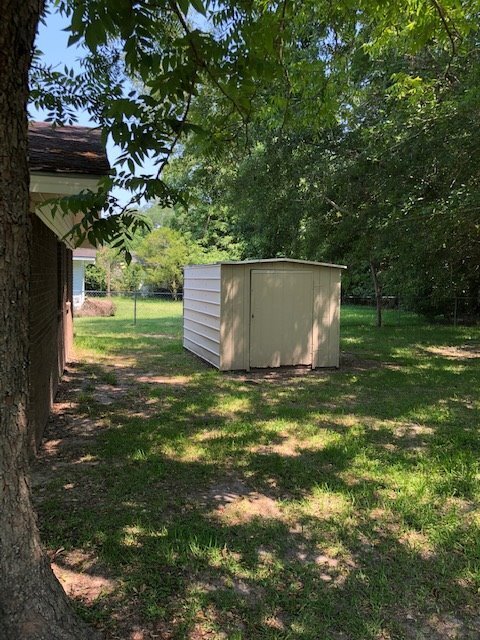 Building Photo - 302 Hunter Dr