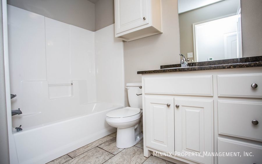 Building Photo - 2617 113th St