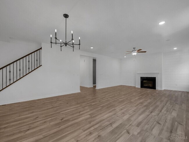 Building Photo - 8705 Quietwood Ln
