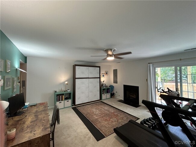 Building Photo - 7551 Beauchamp Ct