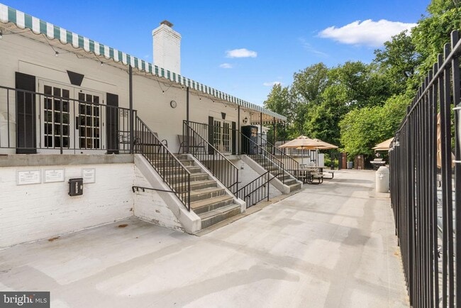 Building Photo - 7721 Tremayne Pl