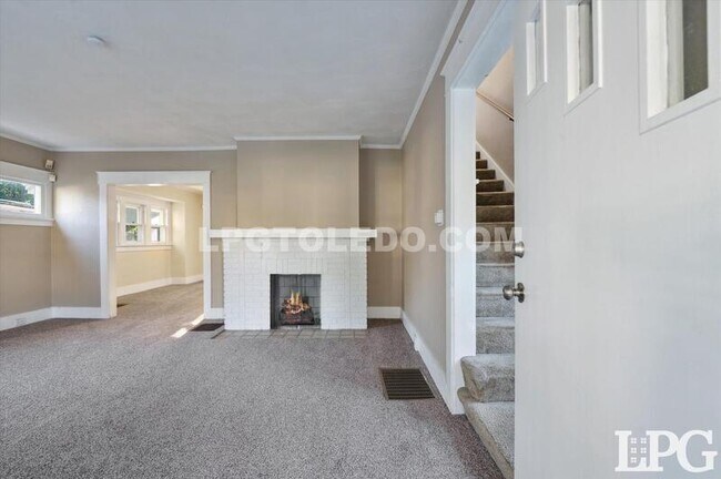 Building Photo - 1809 Pilgrim Rd