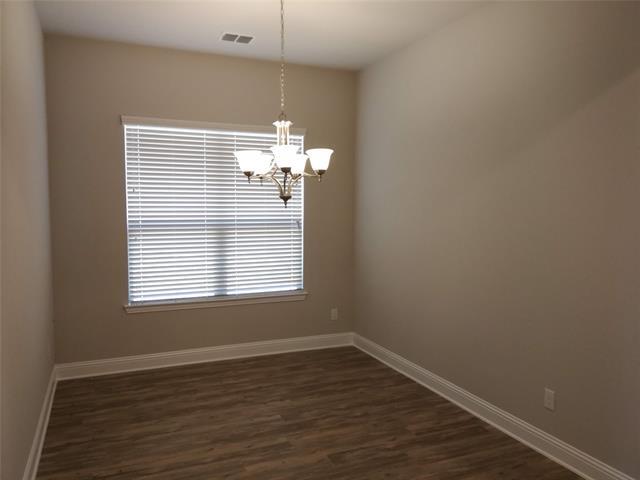 Building Photo - 1513 Gallant Fox Dr