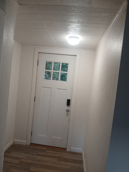 Building Photo - 908 15th St