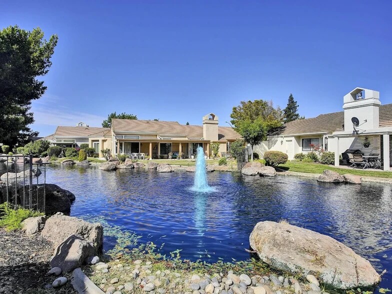Building Photo - 1040 Copper Park Ln