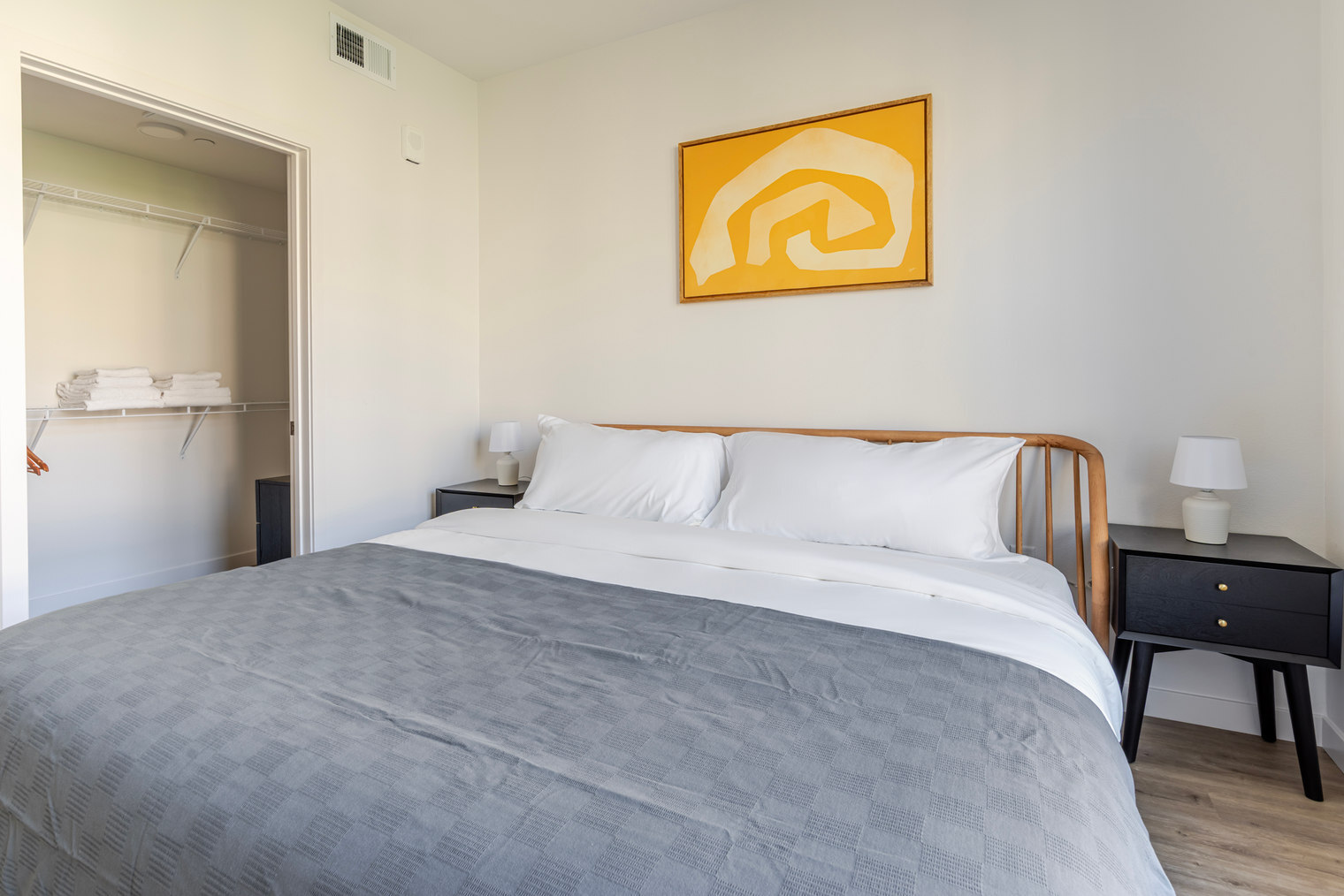 Building Photo - 1200 Rickabaugh Wy