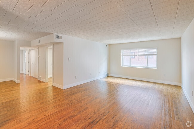 2BR, 1BA - 1220SF - Living Room - Chalfont Apartments
