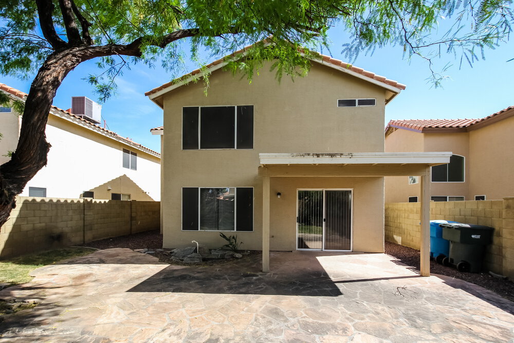 Building Photo - 1226 E Helena Dr